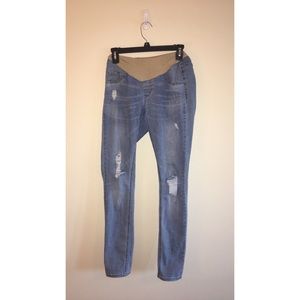 Jessica Simpson maternity jeans